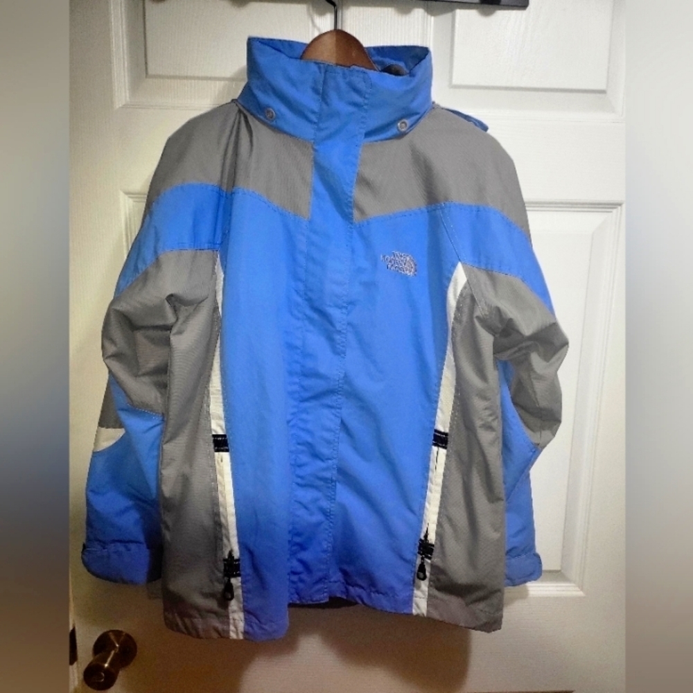 North Face 2 n 1 Jacket Size M, Summit Series Ski Jacket